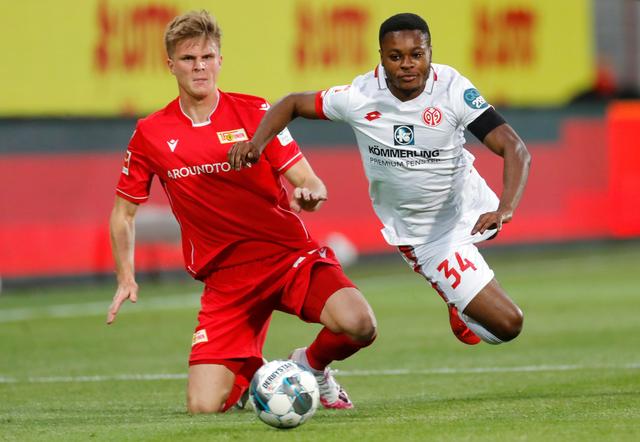 继续保持领 继续保持领